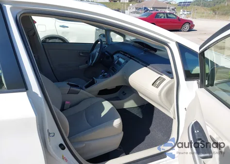 2012 Toyota Prius Two z USA, uszkodzony, nr VIN JTDKN3DU2C1558505